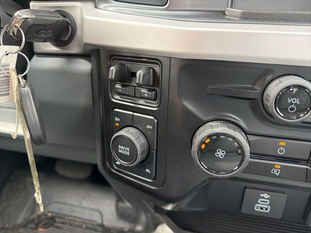New 2026 Ford F350 XL w/ XL Chrome Package image 20