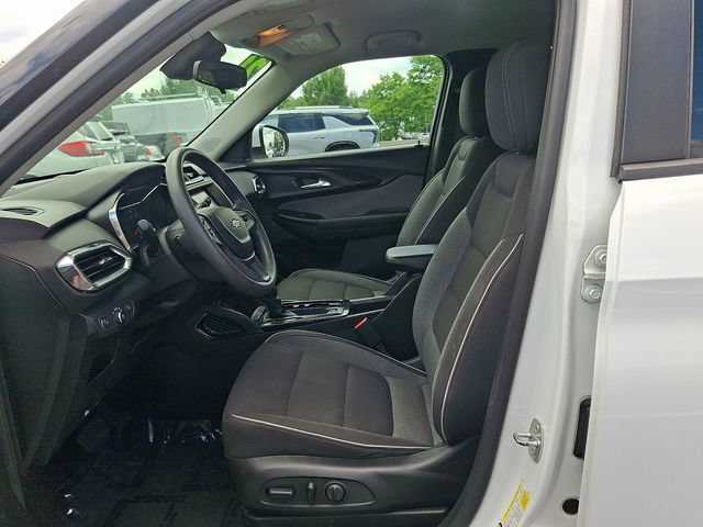 Certified 2021 Chevrolet TrailBlazer LT w/ Driver Confidence Package AWD/4WD image 13