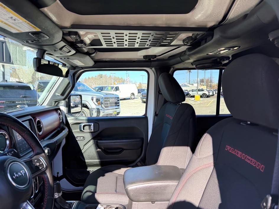 Used 2023 Jeep Gladiator Rubicon w/ Cold Weather Group image 14