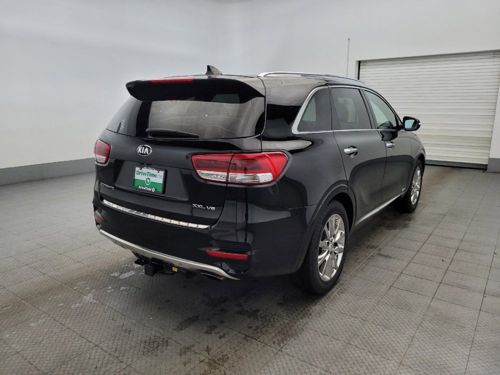 Used 2018 Kia Sorento SX image 9