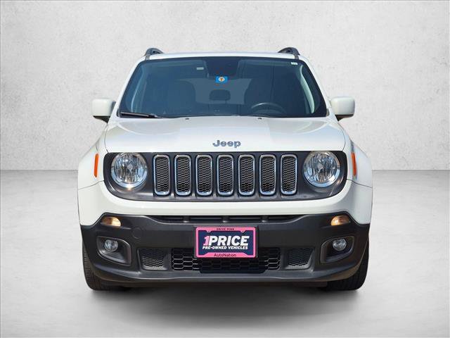 Used 2018 Jeep Renegade Latitude FWD image 2