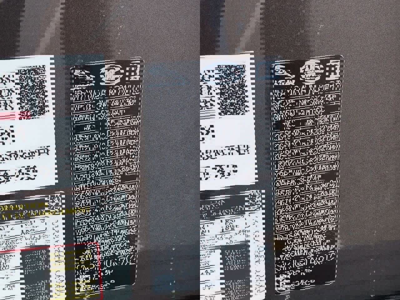 New 2026 Land Rover Range Rover SE image 36