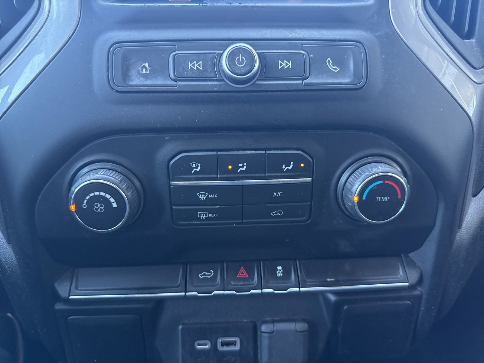 Used 2021 Chevrolet Silverado 1500 Custom image 21