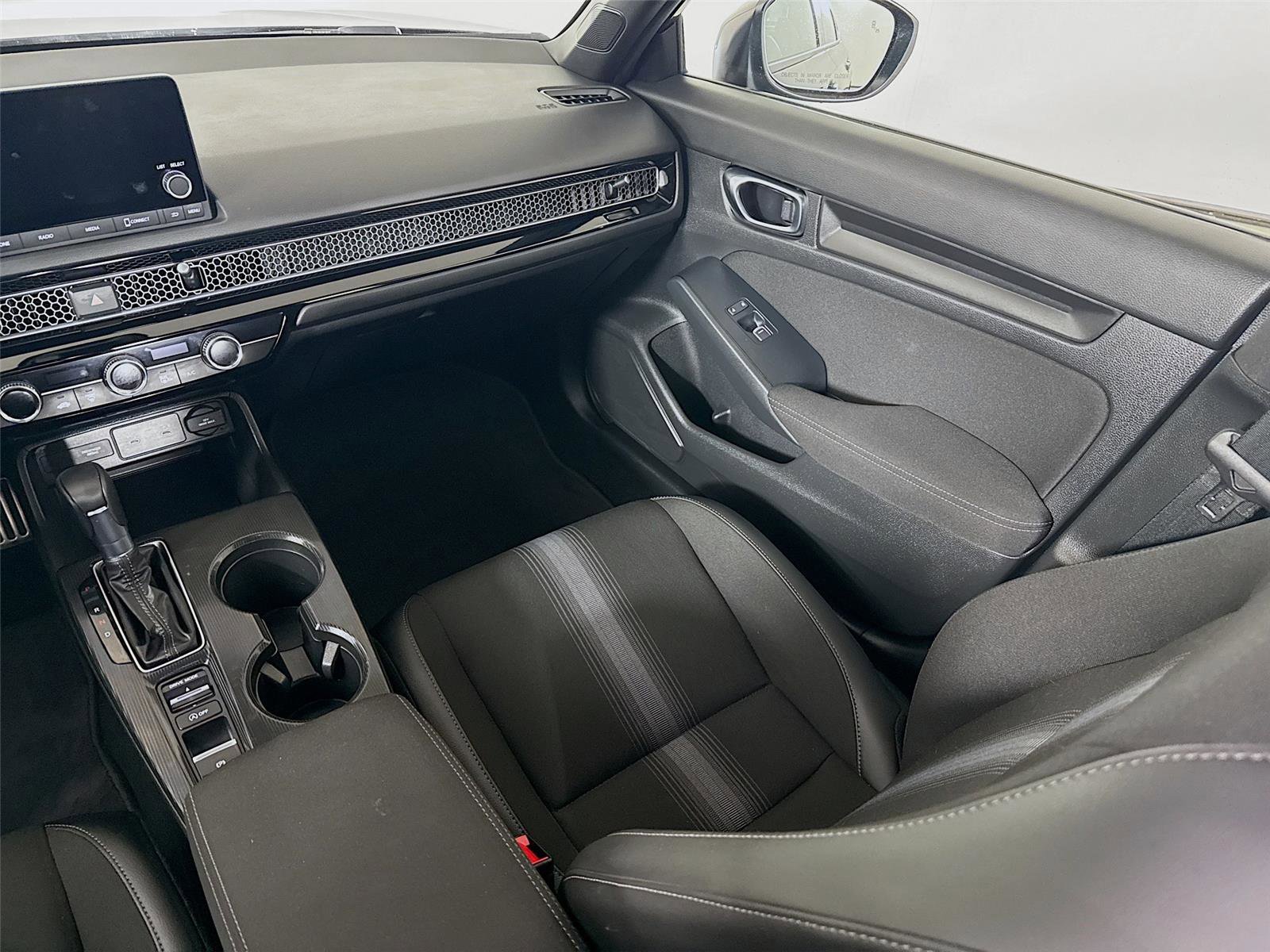 Used 2025 Honda Civic Sport image 23