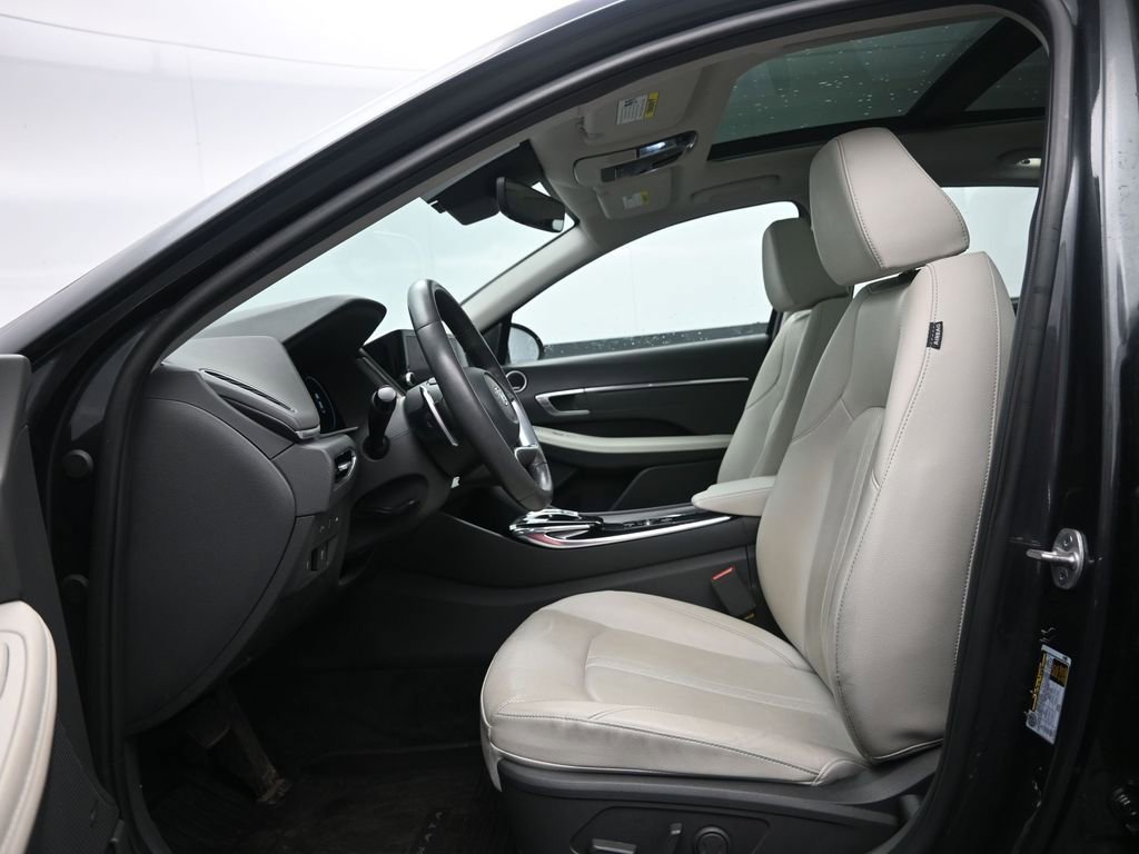 Certified 2023 Hyundai Sonata Limited w/ Cargo Package image 20