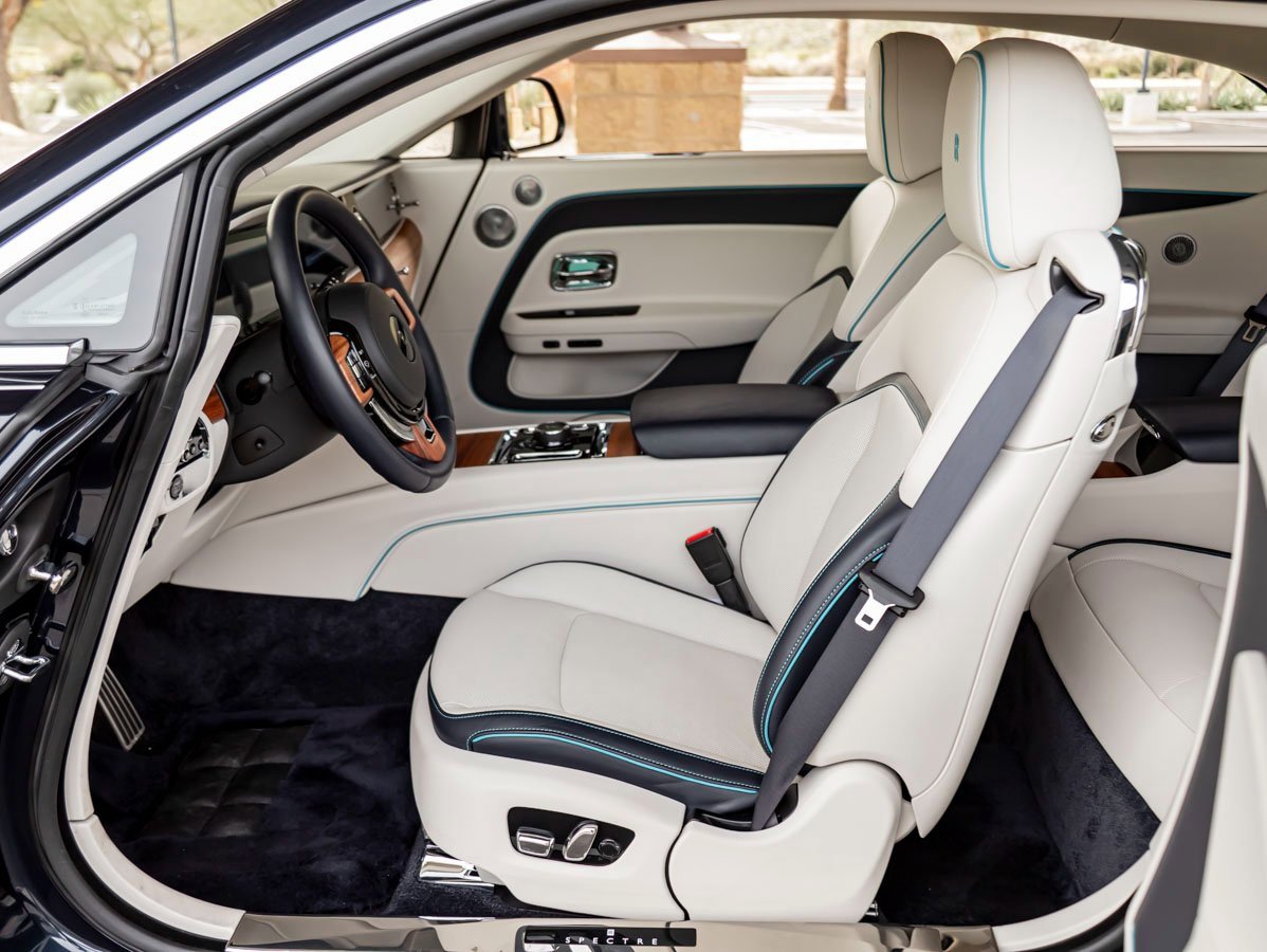 Certified 2025 Rolls-Royce Spectre w/ Spectre Launch Package image 23