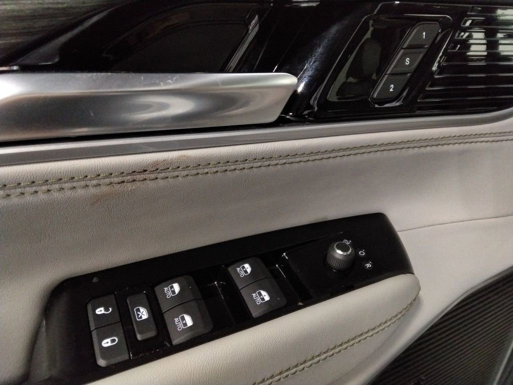 Used 2023 Jeep Wagoneer Series II w/ Premium Group I image 33