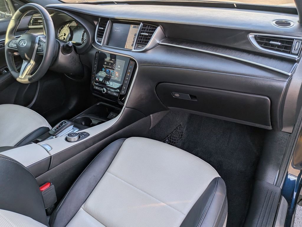 Used 2025 INFINITI QX55 Sensory w/ Lighting Package image 24