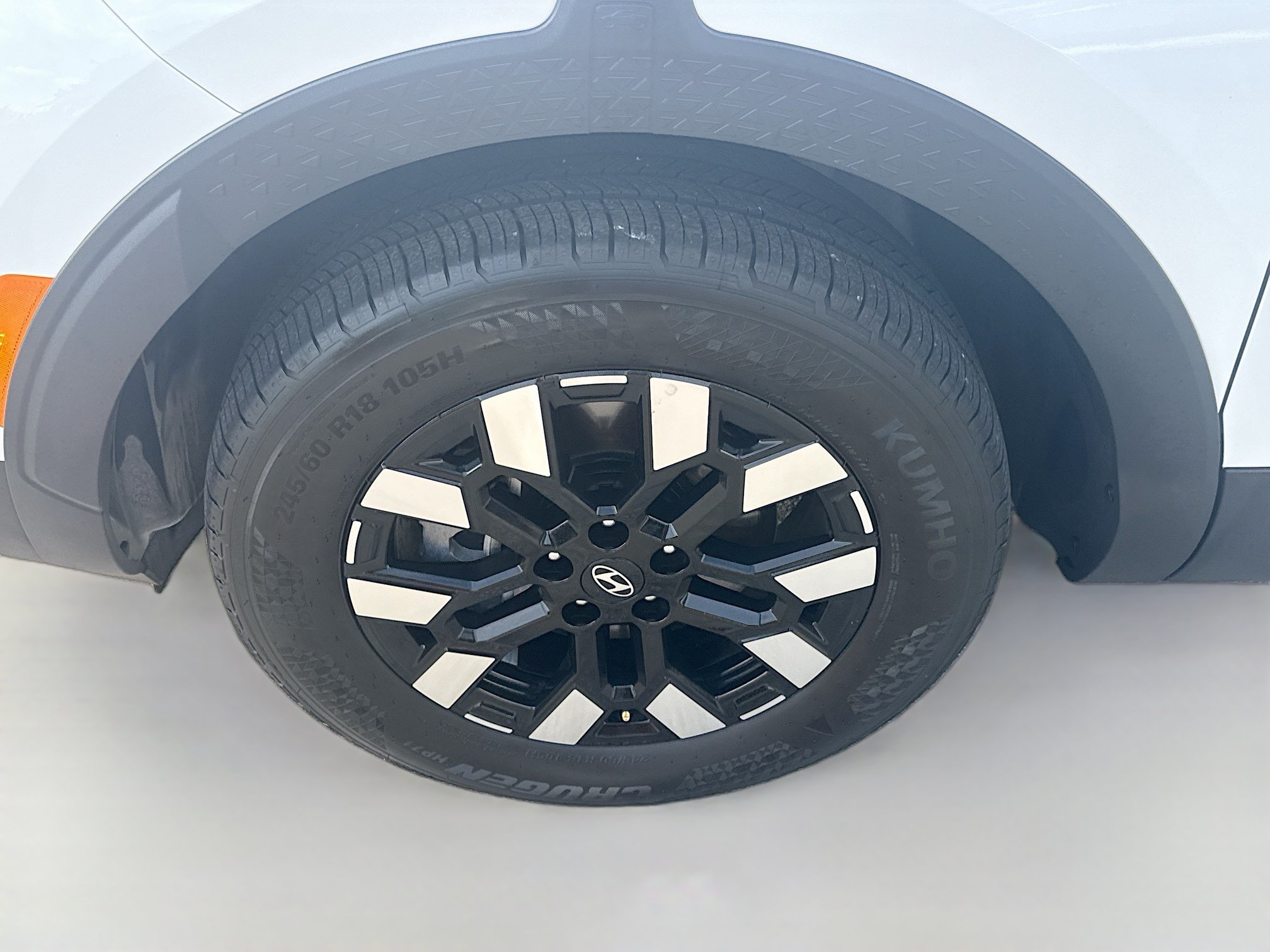 Certified 2026 Hyundai Santa Cruz SEL FWD image 33