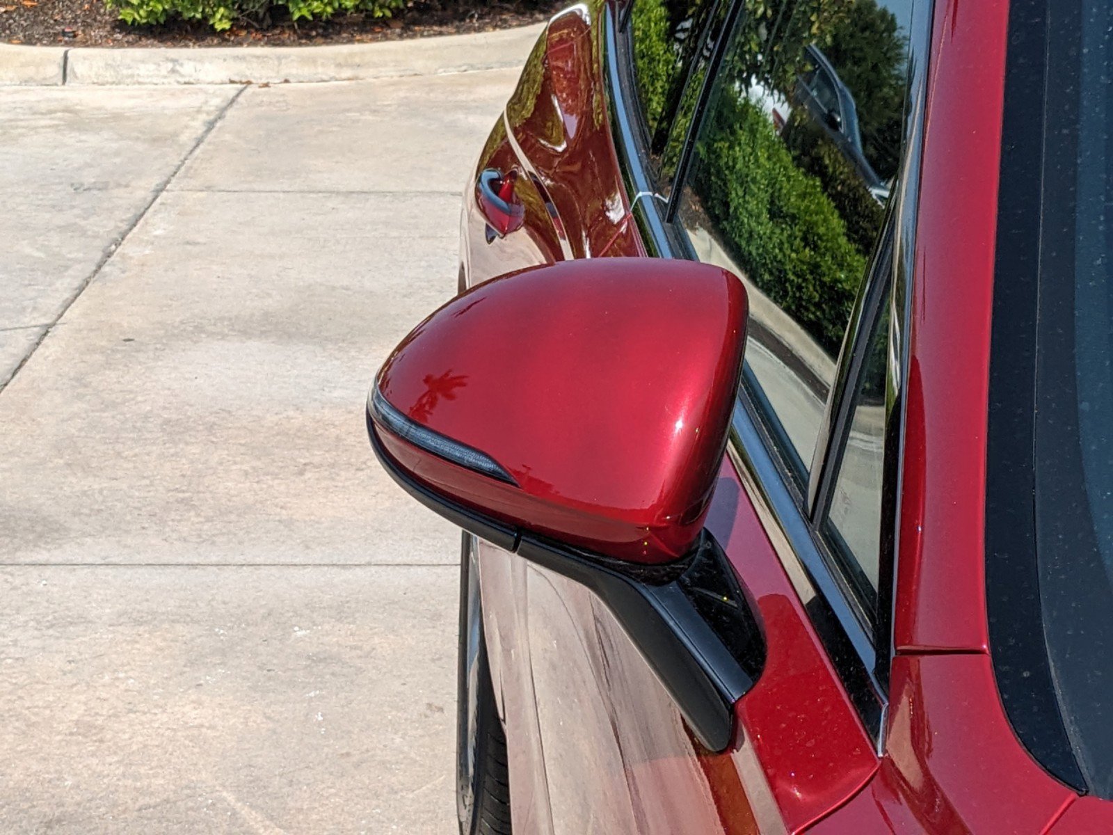 Used 2024 Genesis GV70 3.5T Sport image 8