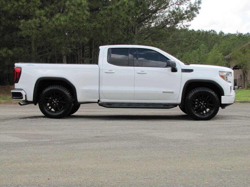 Used 2020 GMC Sierra 1500 Elevation w/ Elevation Value Package image 3