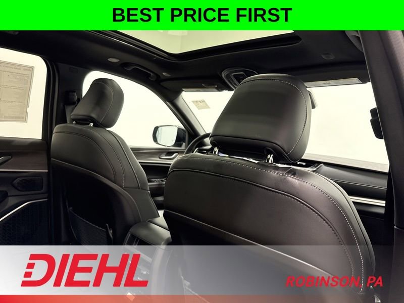 New 2026 Jeep Grand Cherokee Limited image 13