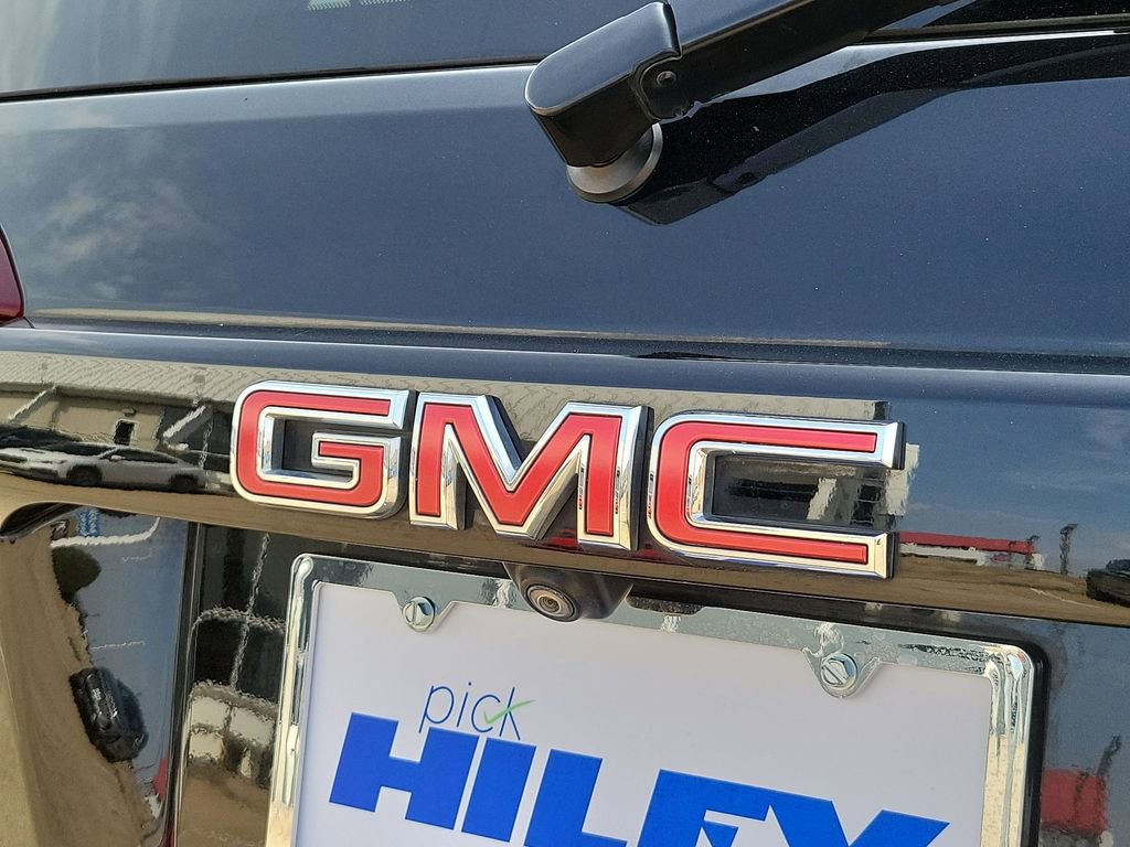 Used 2022 GMC Acadia SLT w/ Elevation Edition image 32