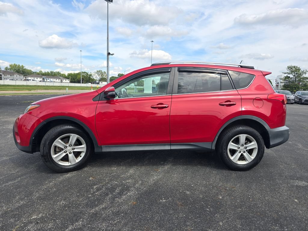 Used 2013 Toyota RAV4 XLE AWD/4WD image 14