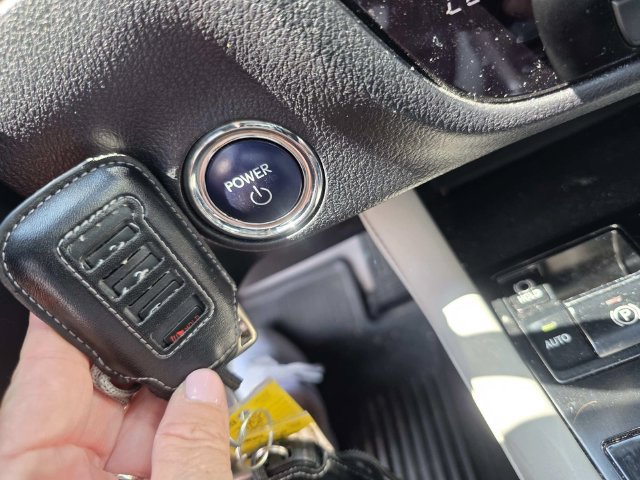Used 2019 Lexus RX 450h AWD w/ Luxury Package image 20