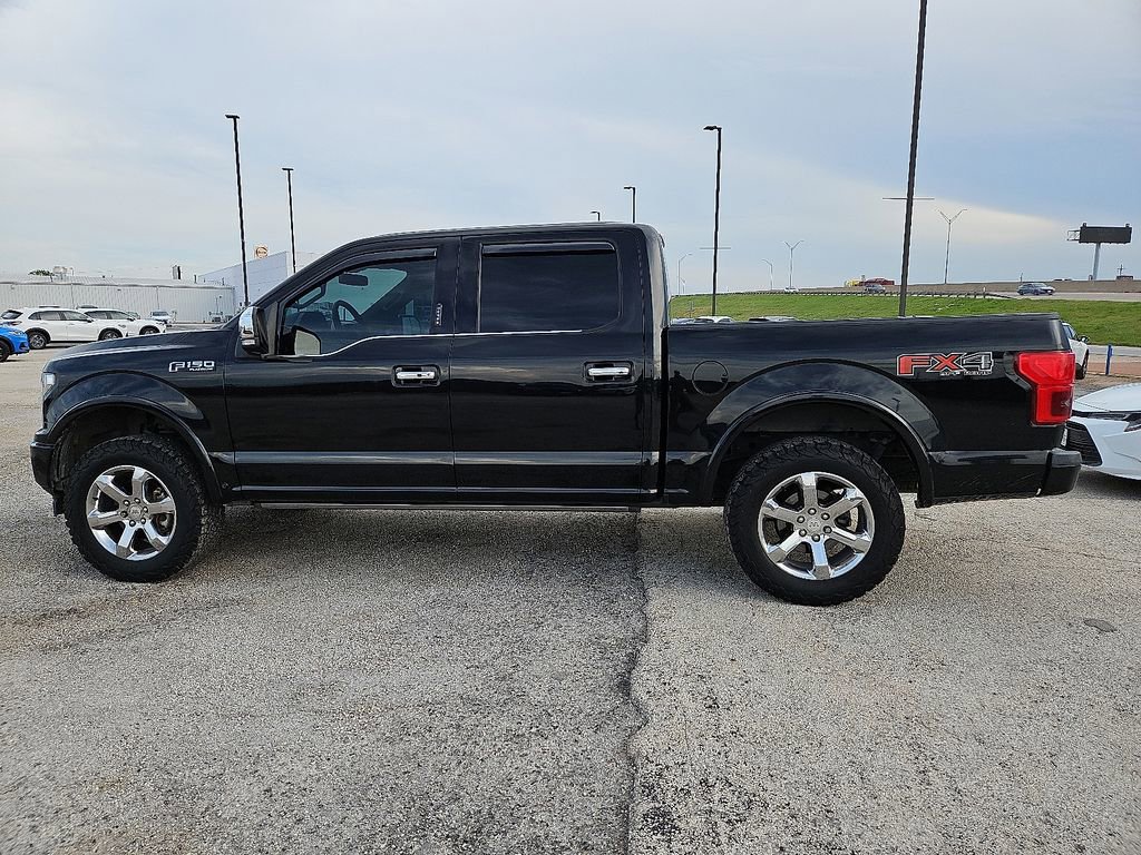 Used 2018 Ford F150 Platinum w/ Equipment Group 701A Luxury AWD/4WD image 3