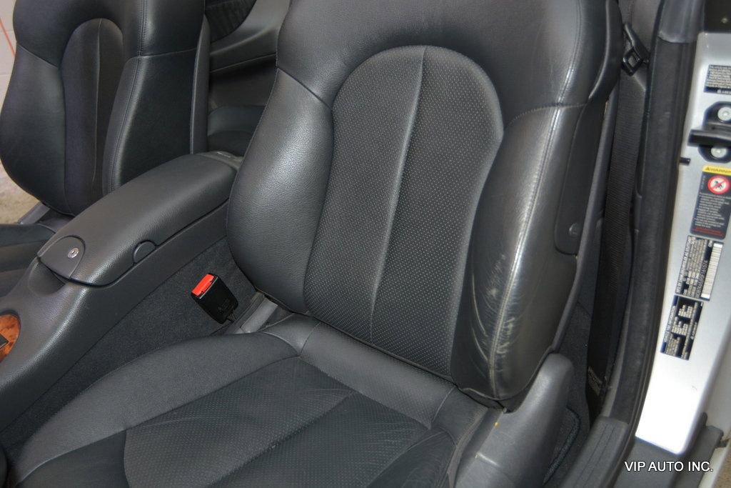 Used 2005 Mercedes-Benz CLK 320 Cabriolet image 19