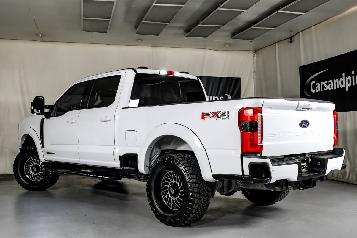 Used 2024 Ford F250 Lariat w/ Sport Appearance Package AWD/4WD image 11