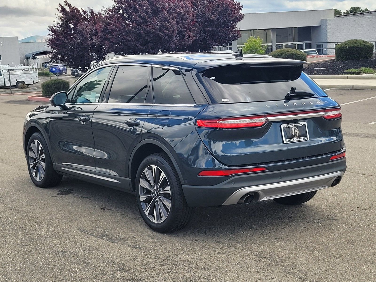 Used 2021 Lincoln Corsair Reserve w/ Equipment Group 201A image 6