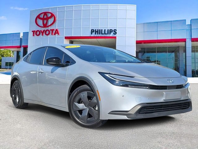 Used 2024 Toyota Prius LE