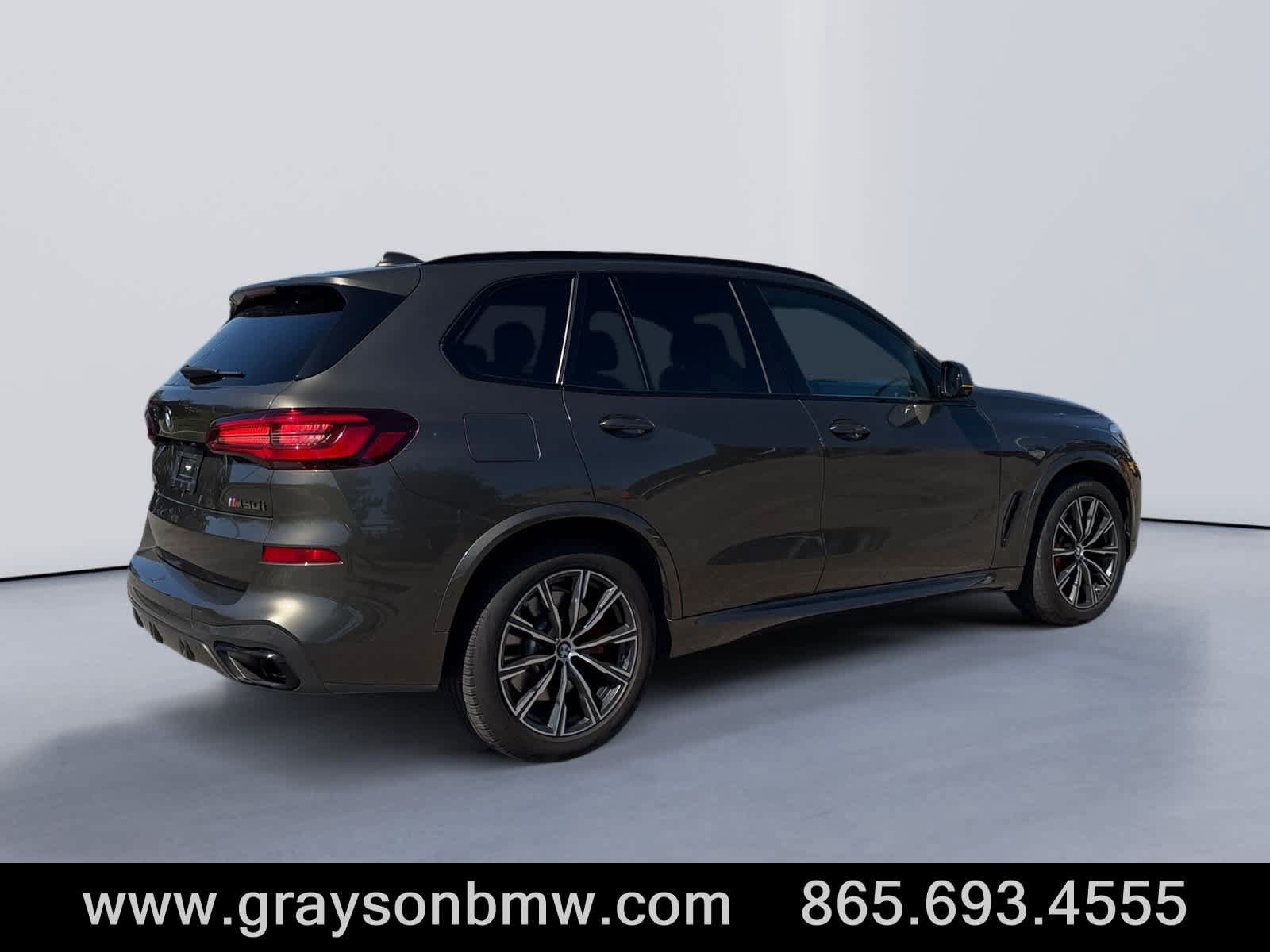 Used 2023 BMW X5 M50i w/ Climate Comfort Package AWD/4WD image 3