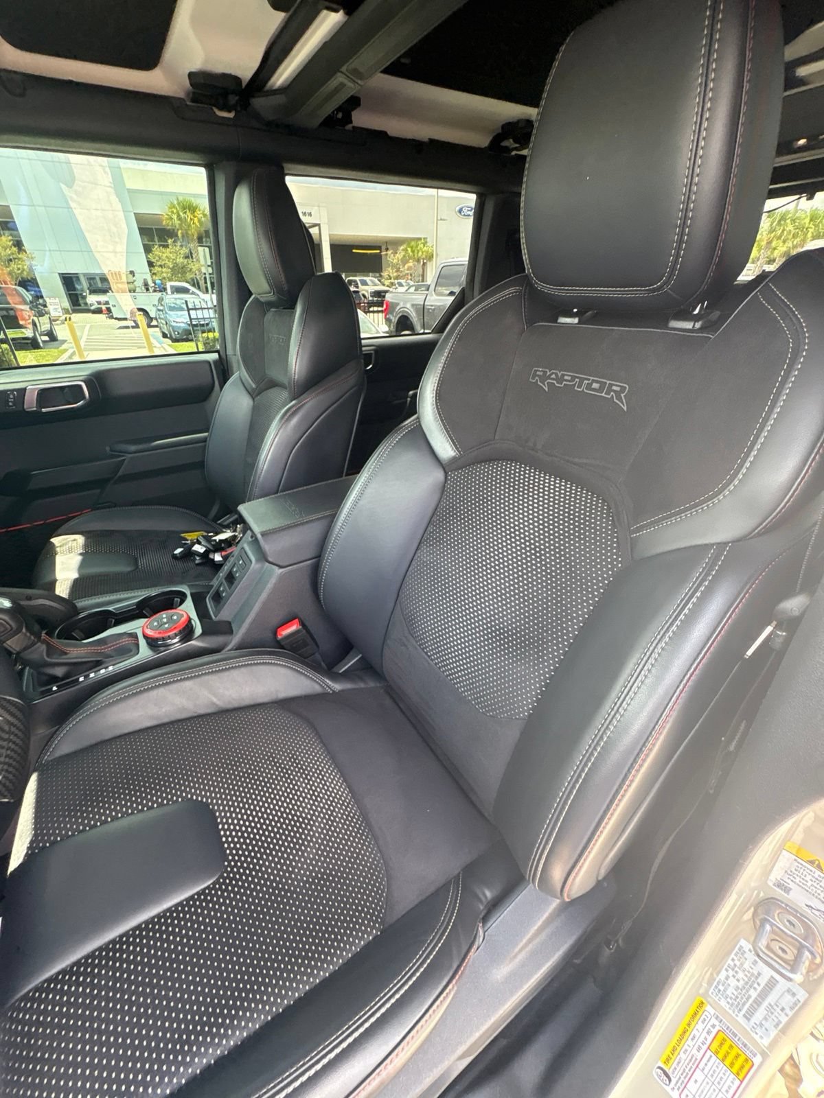 Used 2025 Ford Bronco Raptor w/ Interior Carbon Fiber Pack AWD/4WD image 11