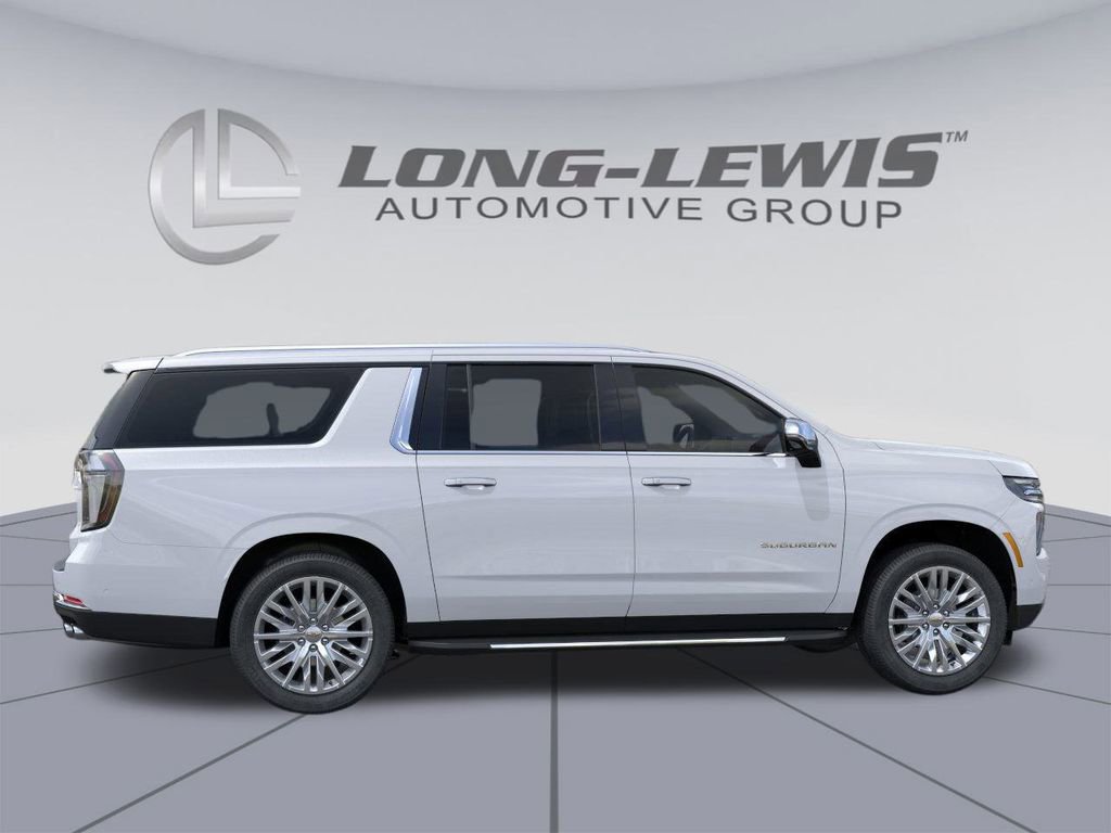 New 2026 Chevrolet Suburban Premier image 5
