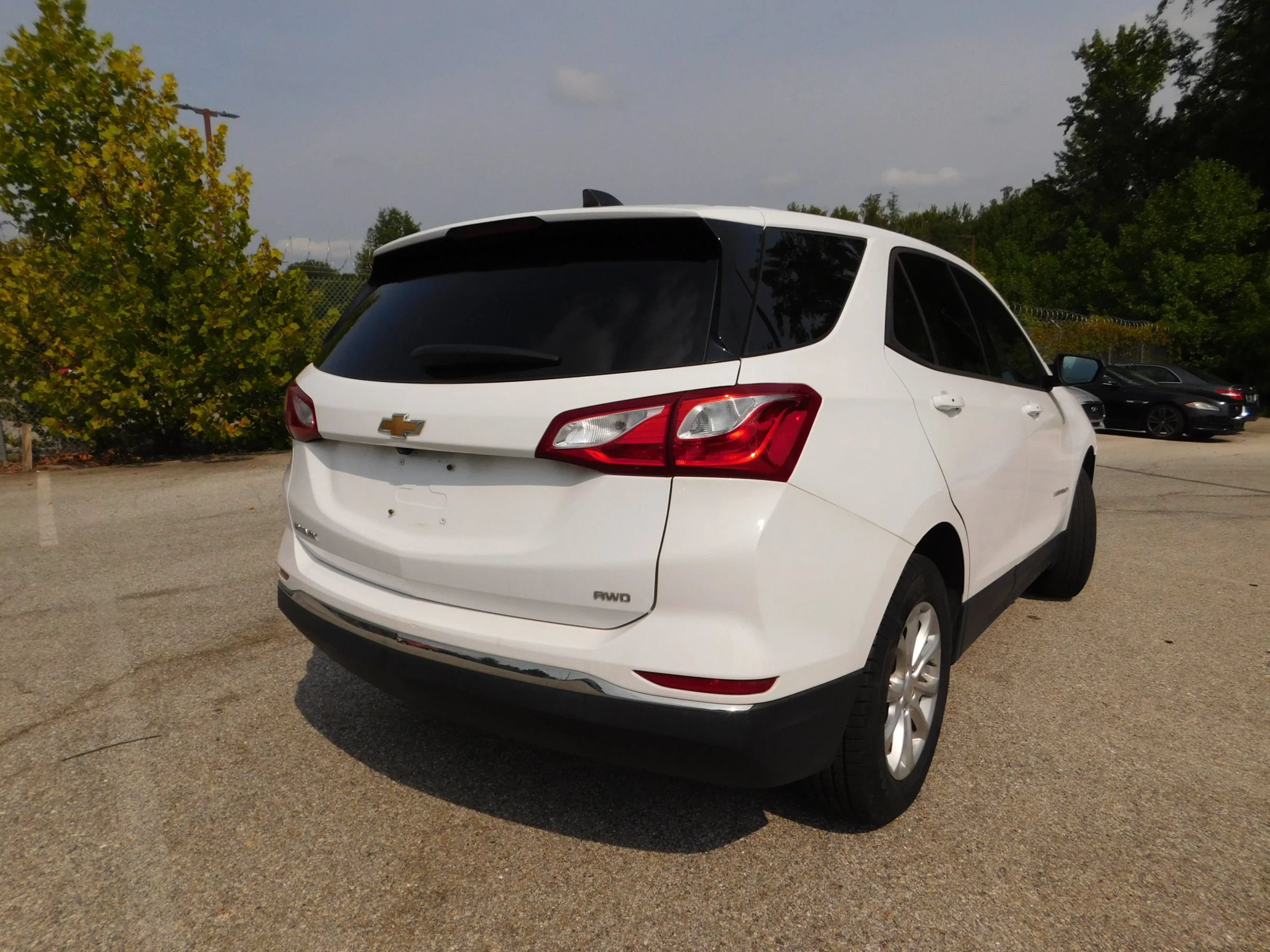 Used 2018 Chevrolet Equinox LS AWD/4WD image 5
