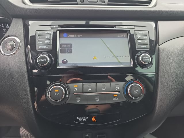Used 2016 Nissan Rogue SV AWD/4WD image 10