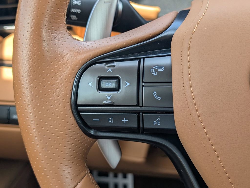 Used 2021 Lexus LC 500 Convertible w/ Touring Package image 18