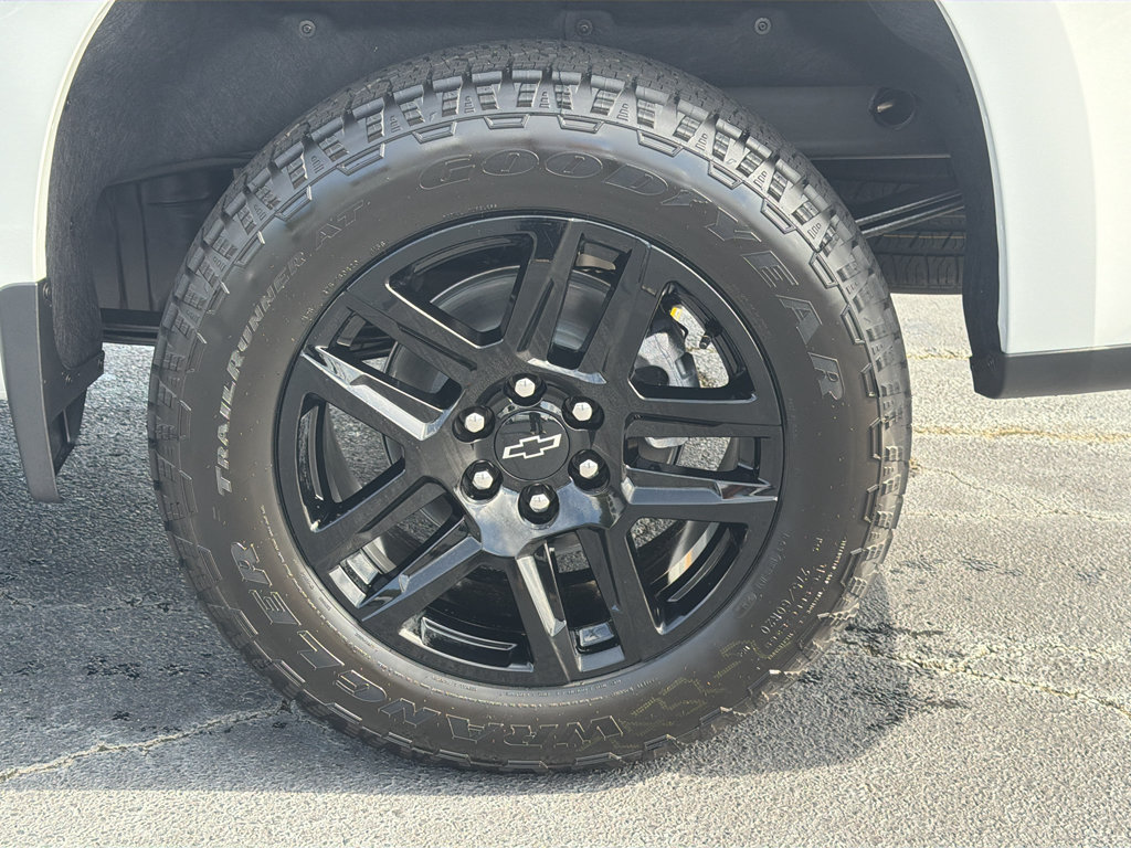 New 2026 Chevrolet Silverado 1500 Custom w/ Turbomax Blackout Package AWD/4WD image 33