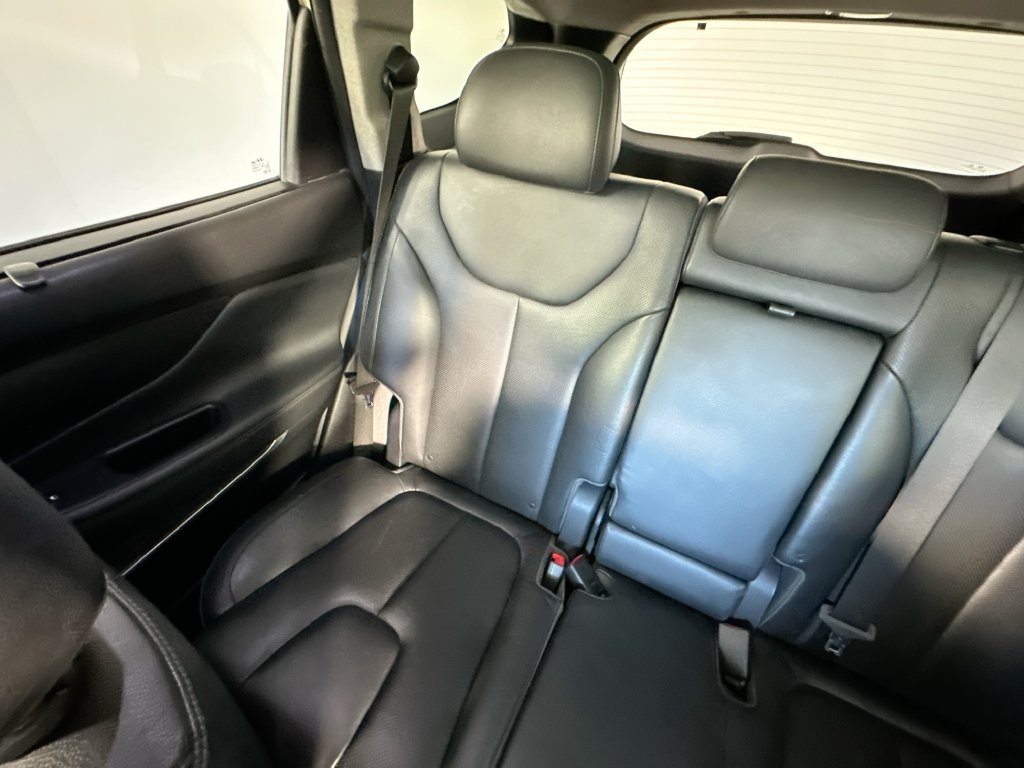 Used 2019 Hyundai Santa Fe AWD image 9