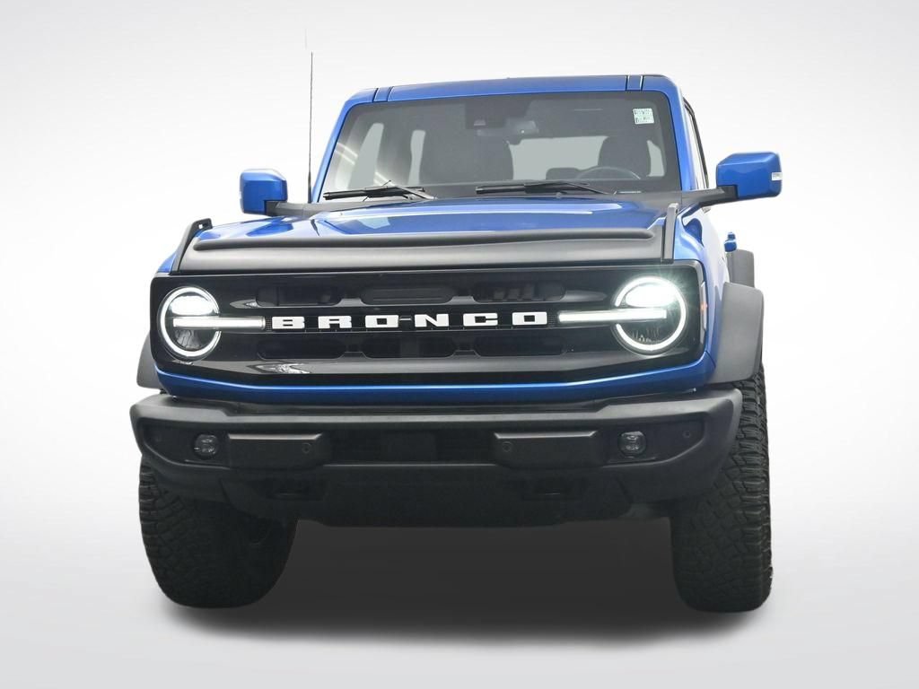 Used 2024 Ford Bronco Outer Banks w/ Sasquatch Package AWD/4WD image 2