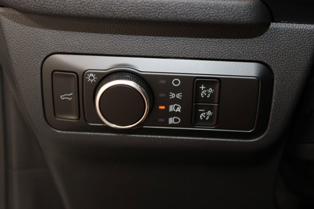 New 2025 Ford Escape ST-Line w/ Tech Pack #1 image 37