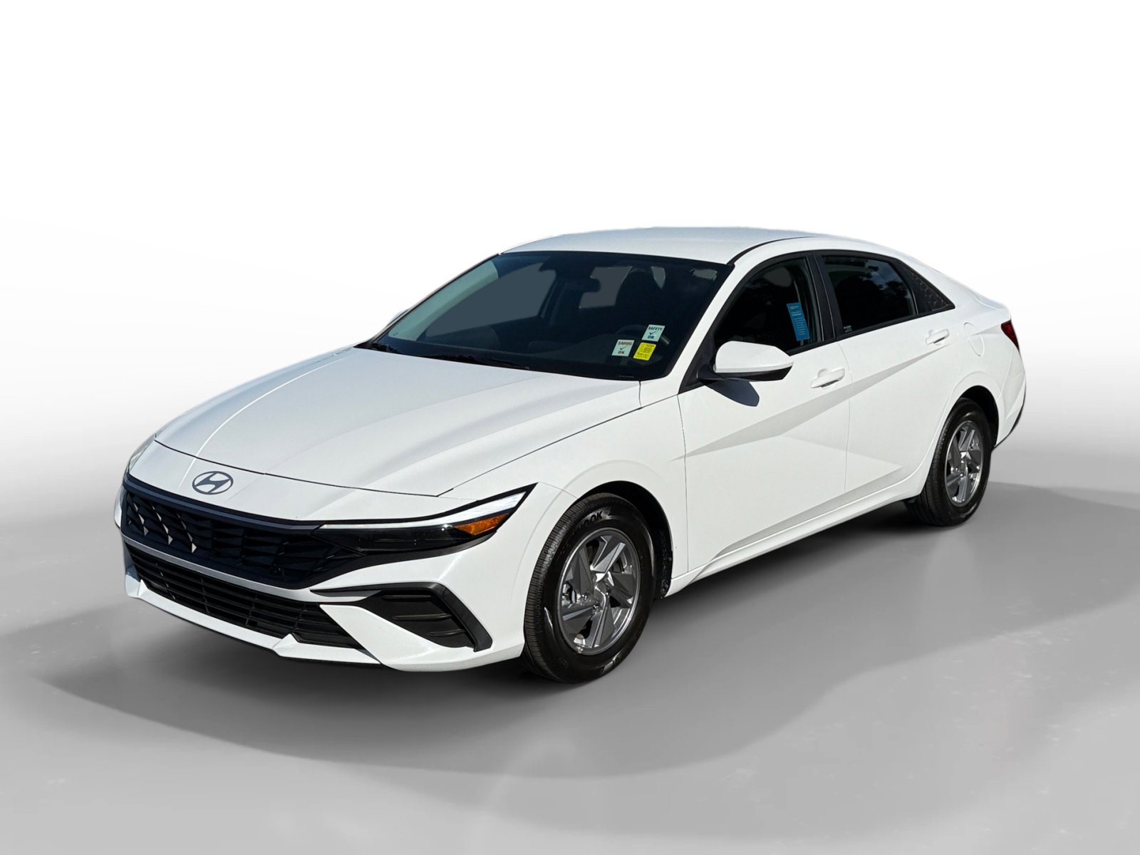 Certified 2025 Hyundai Elantra SE