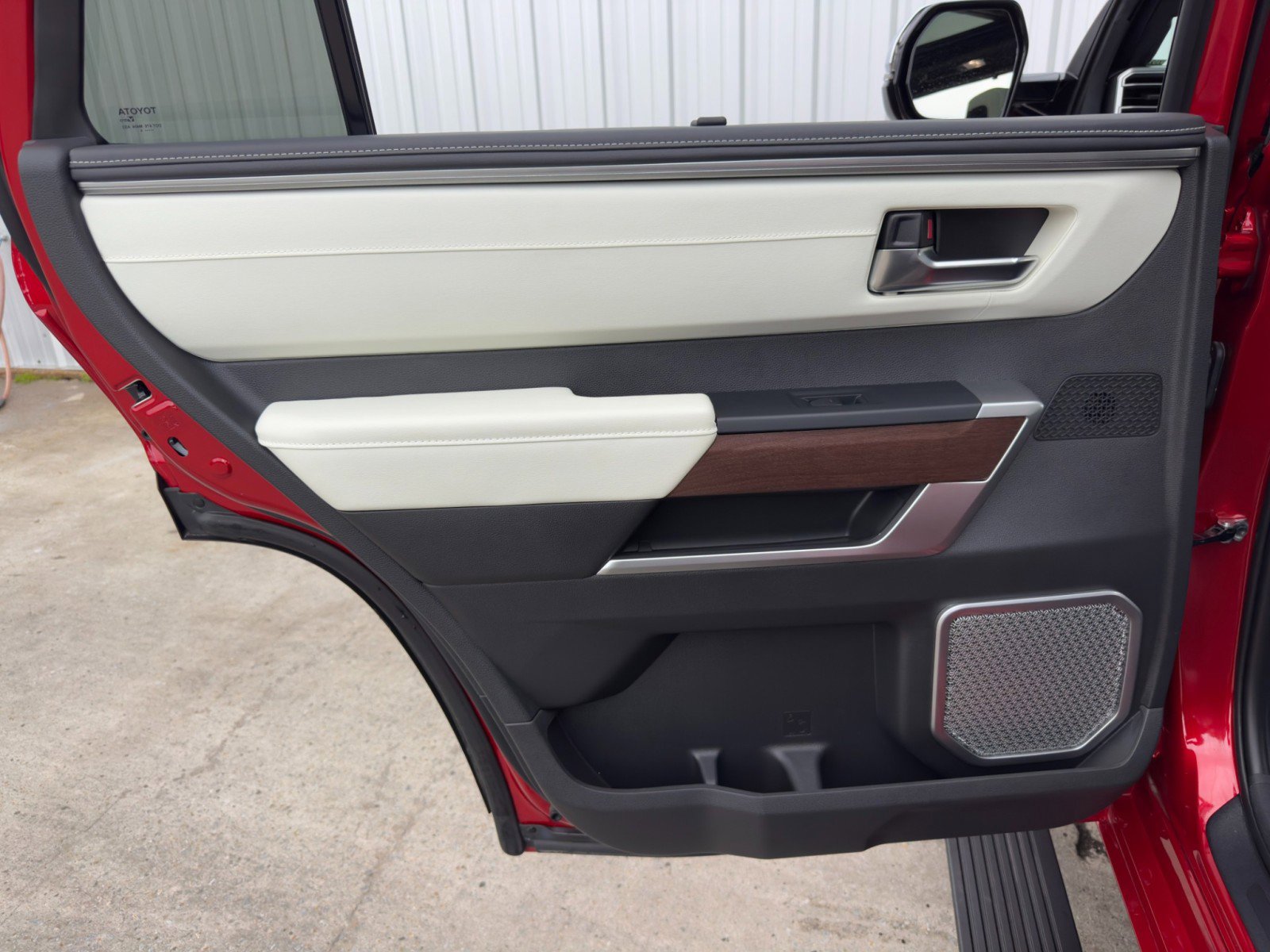 Used 2024 Toyota Sequoia Capstone image 49