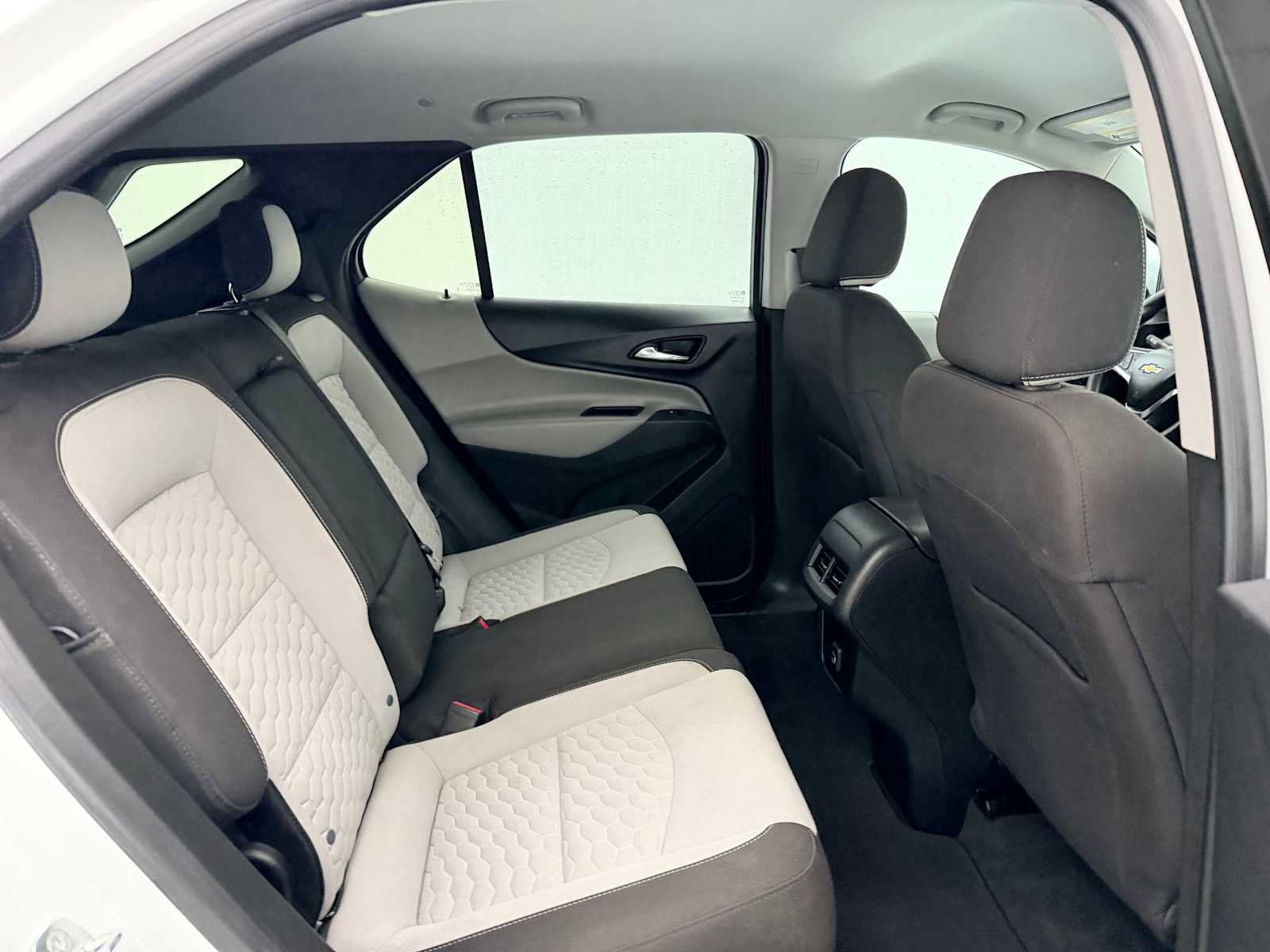 Used 2020 Chevrolet Equinox LT image 21