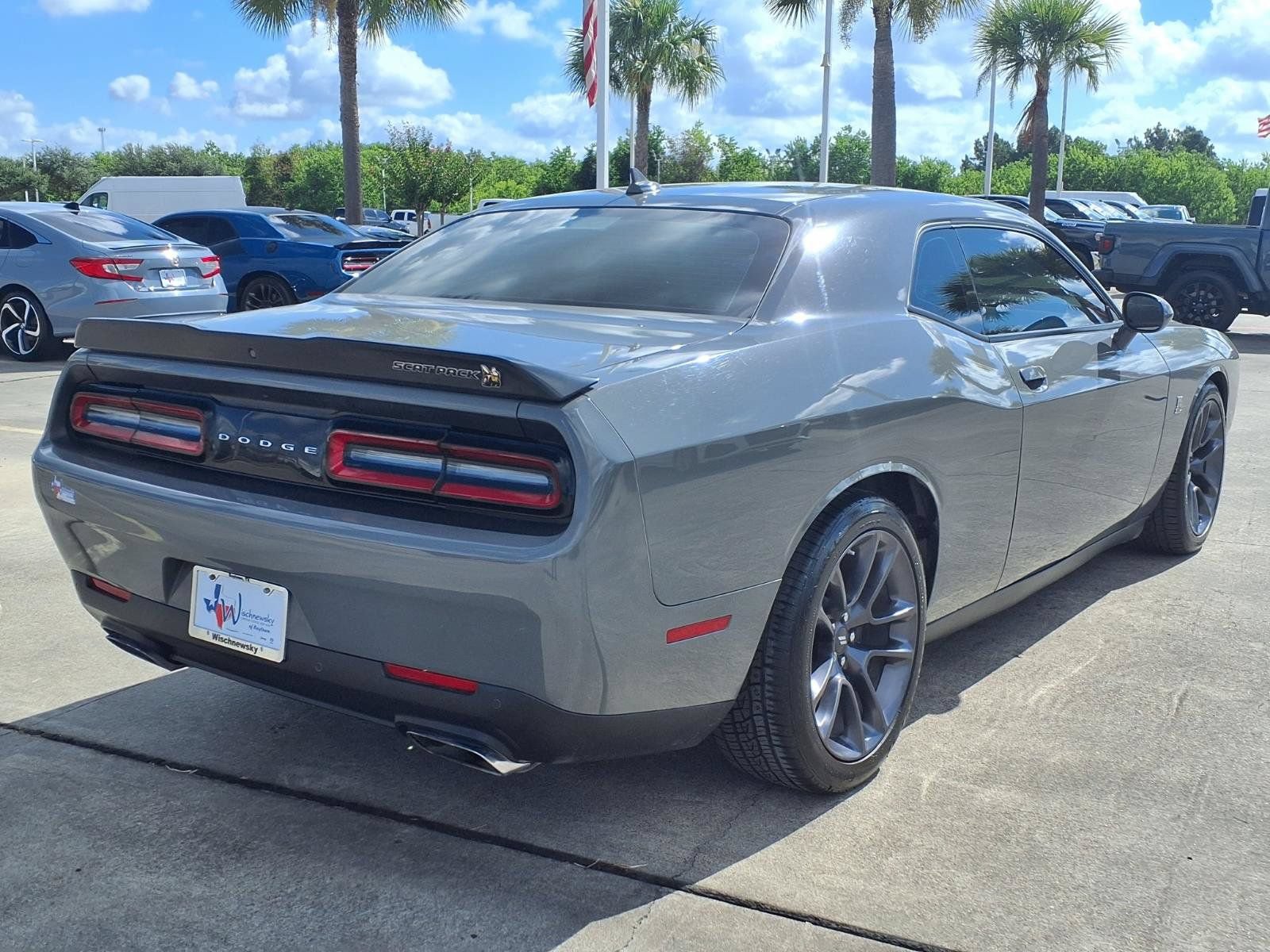 Used 2023 Dodge Challenger R/T Scat Pack w/ Plus Package RWD image 5