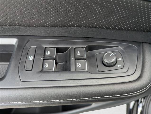 New 2026 Volkswagen Atlas SE FWD image 10