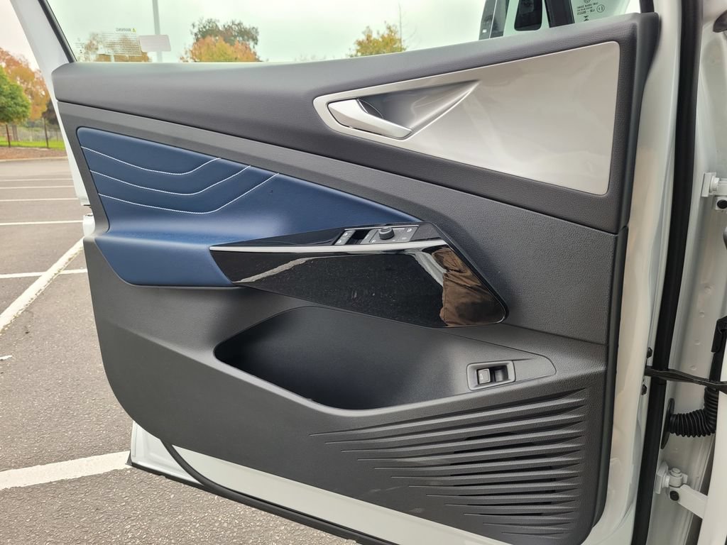 New 2026 Volkswagen ID.4 Pro S RWD image 25