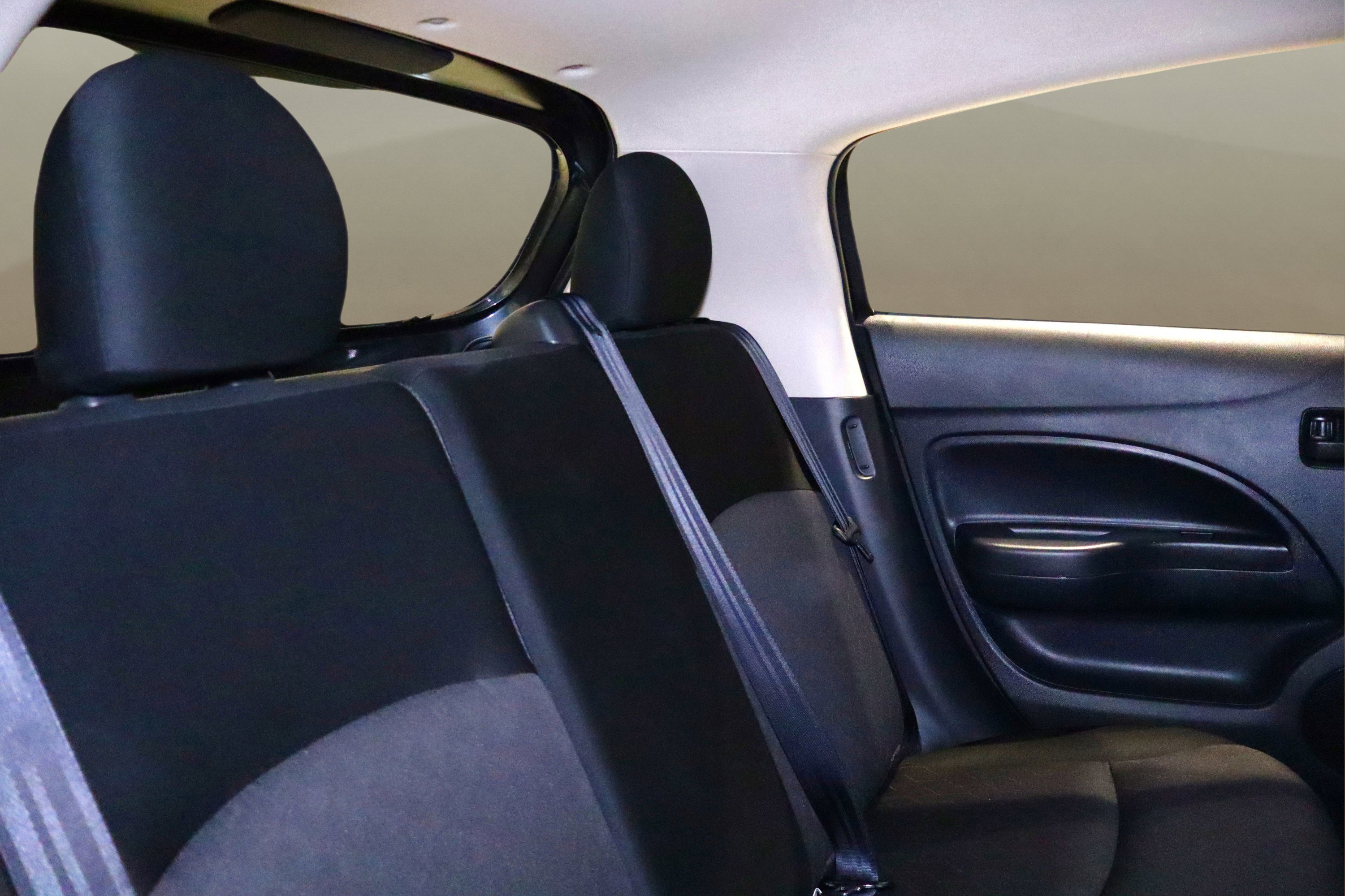 Used 2024 Mitsubishi Mirage ES image 18