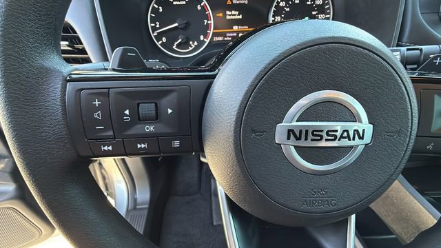 Used 2021 Nissan Rogue S image 19