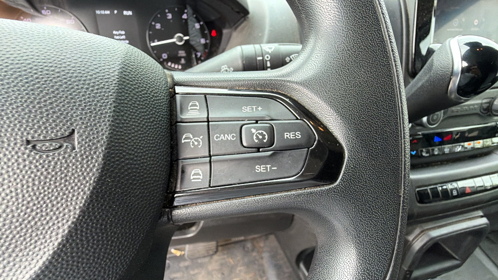 Used 2024 RAM ProMaster 2500 w/ Convenience Group FWD image 24