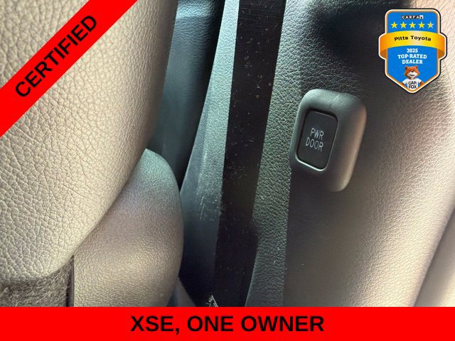 Certified 2025 Toyota Sienna XSE FWD image 14