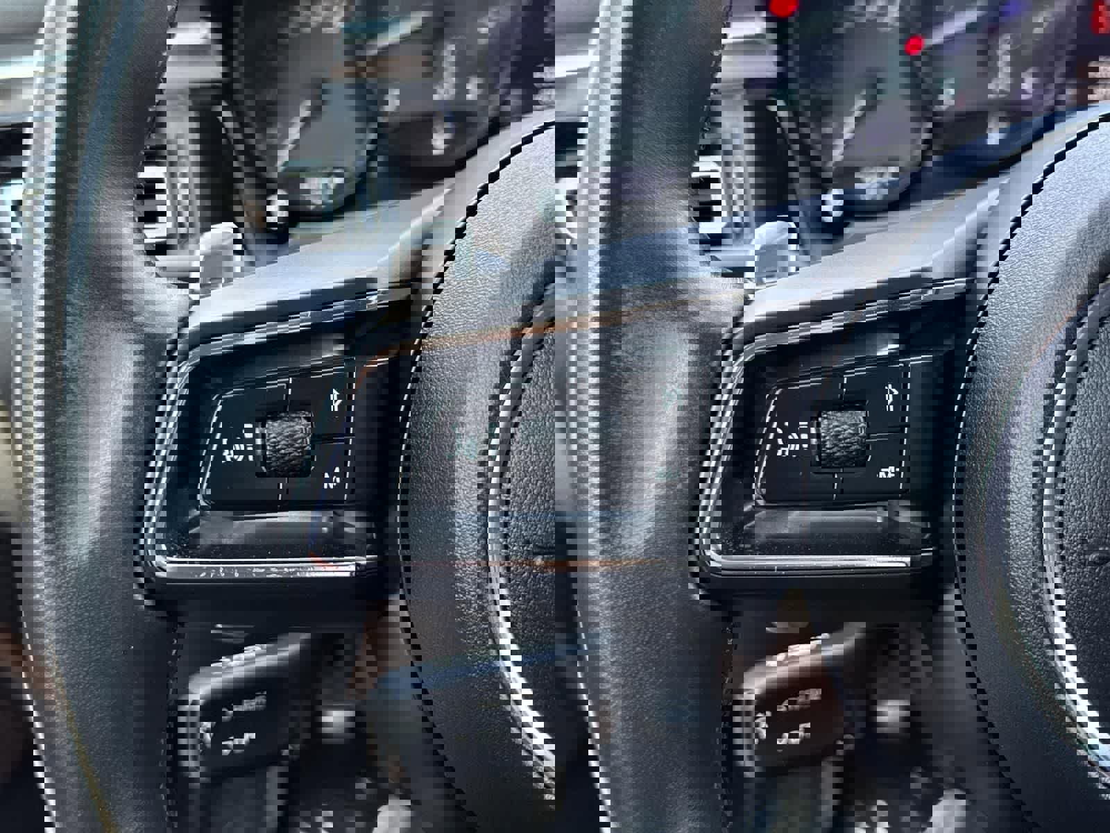 Used 2022 Porsche Macan image 11