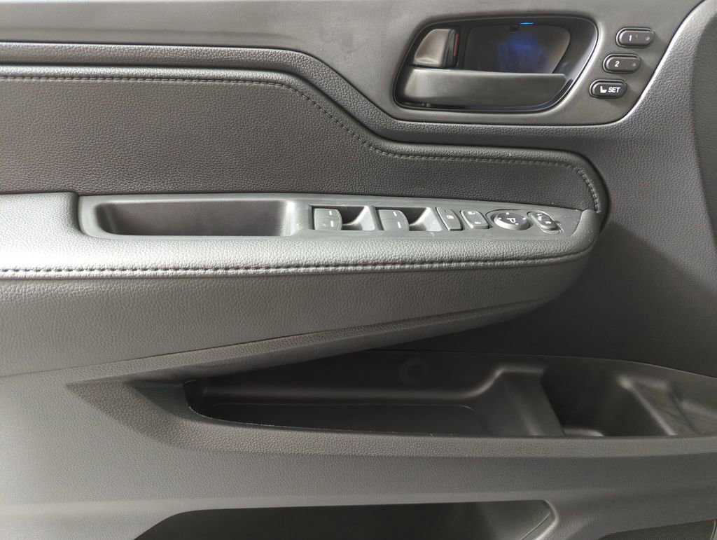 New 2026 Honda Odyssey EX-L image 13