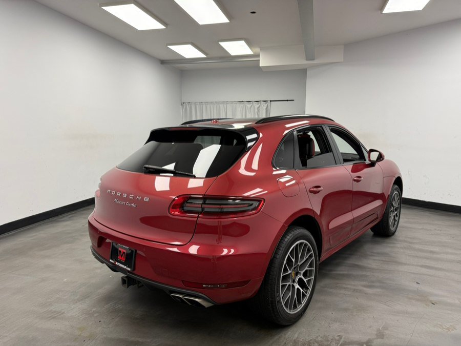 Used 2015 Porsche Macan Turbo w/ Premium Package Plus AWD/4WD image 25