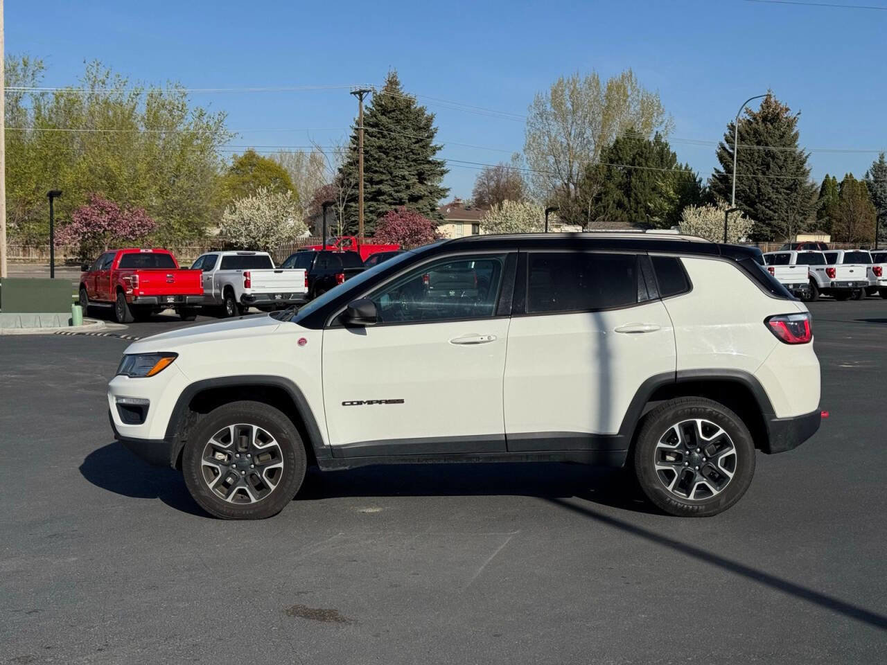 Used 2020 Jeep Compass Trailhawk AWD/4WD image 4