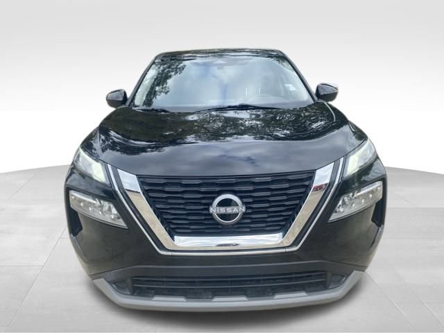 Used 2023 Nissan Rogue SV image 3