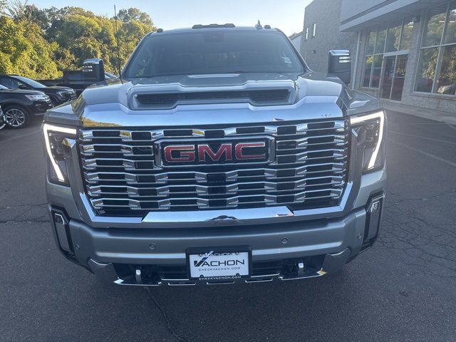 New 2026 GMC Sierra 2500 Denali w/ Denali Reserve Package image 2